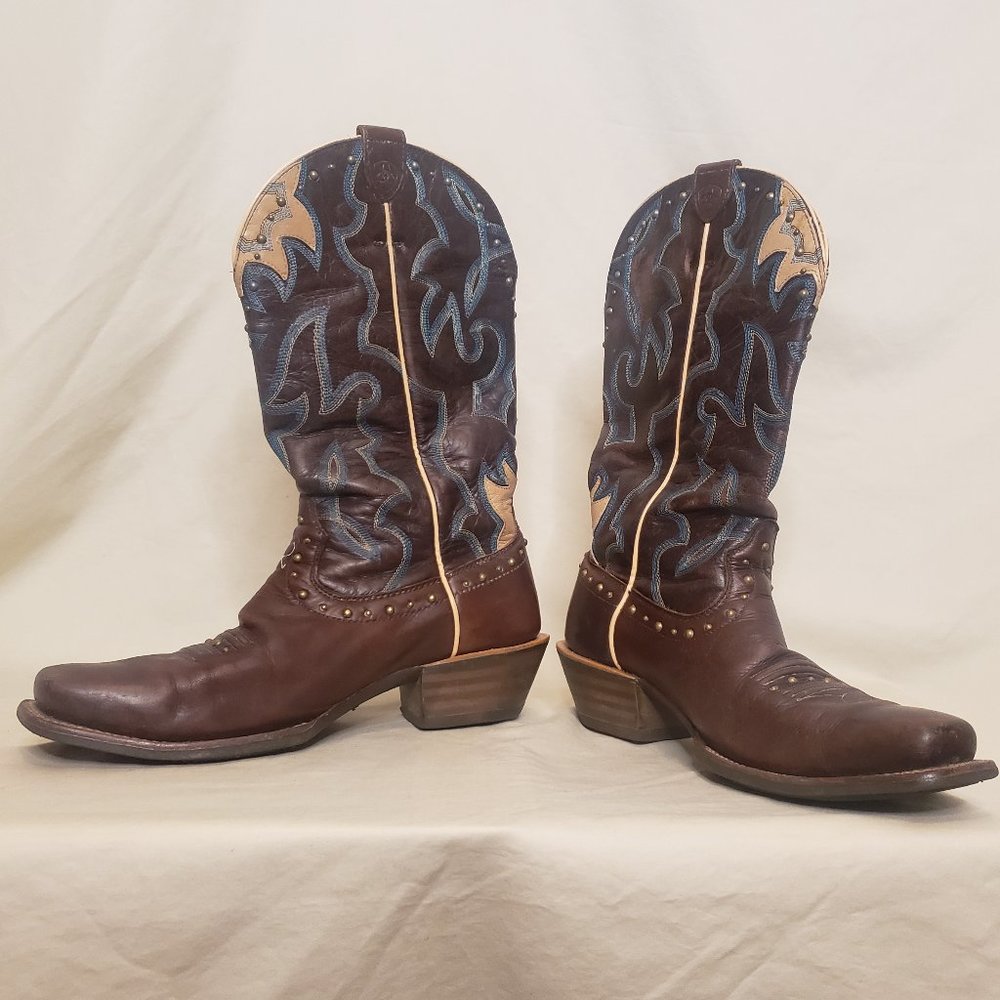 👢HOST PICK👢Ariat Brown Square Toe Brown Leather Cowboy Boots with Stitching